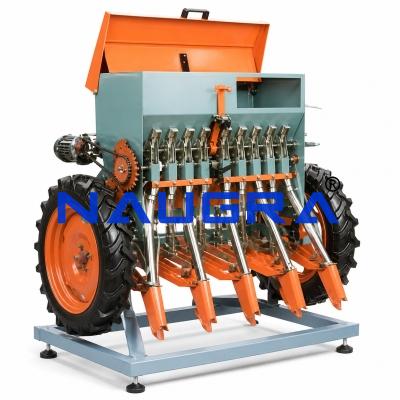 Agriculture and Farming Cutaway for Automotive Lab